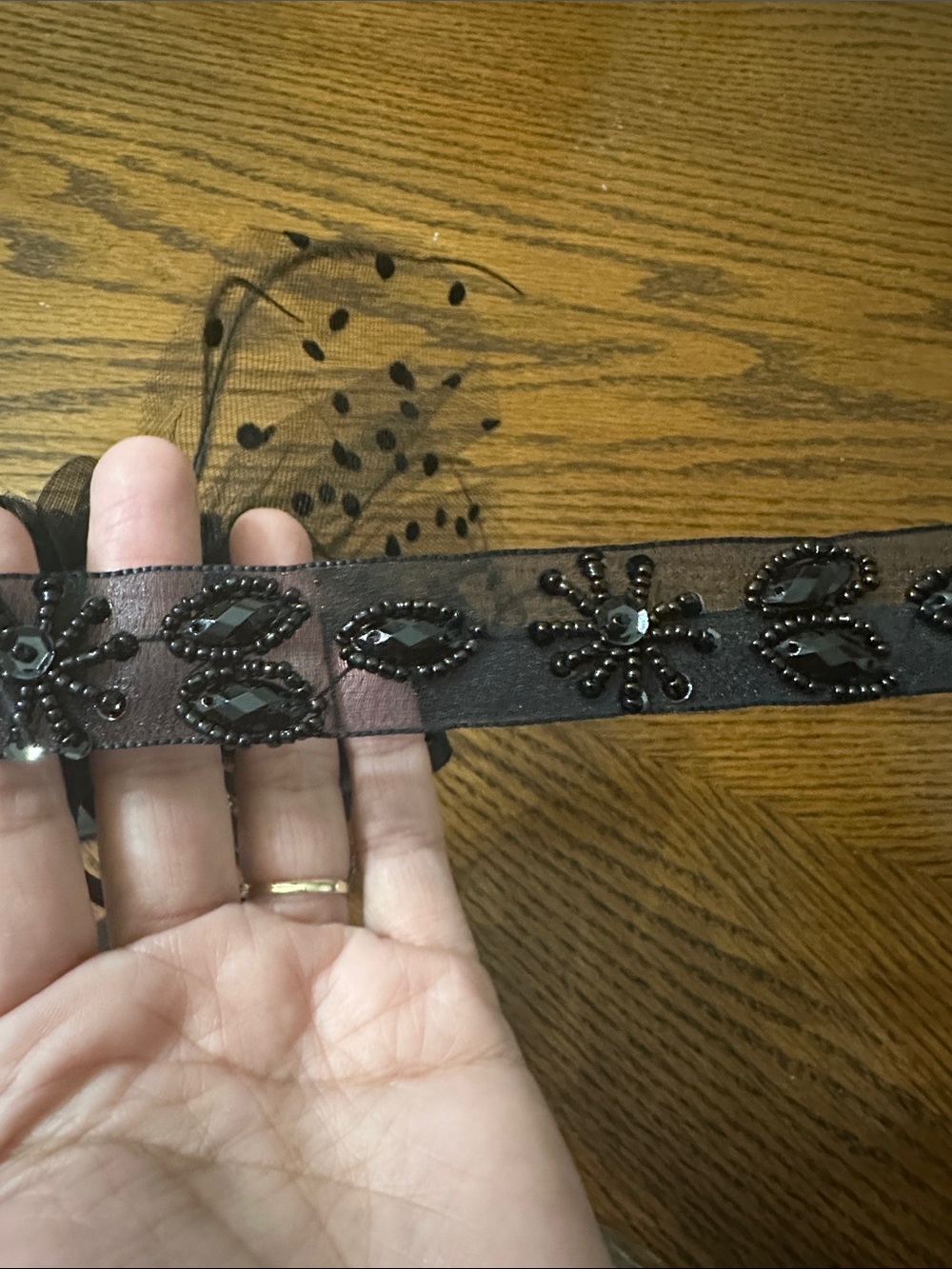 New Flapper Accessories - Picture 2 of 3